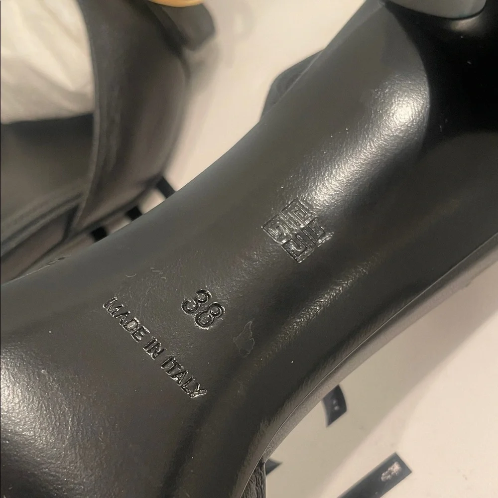 GIVENCHY Black Leather Slingback Heels . NWB SZ 38 - Picture 6 of 9